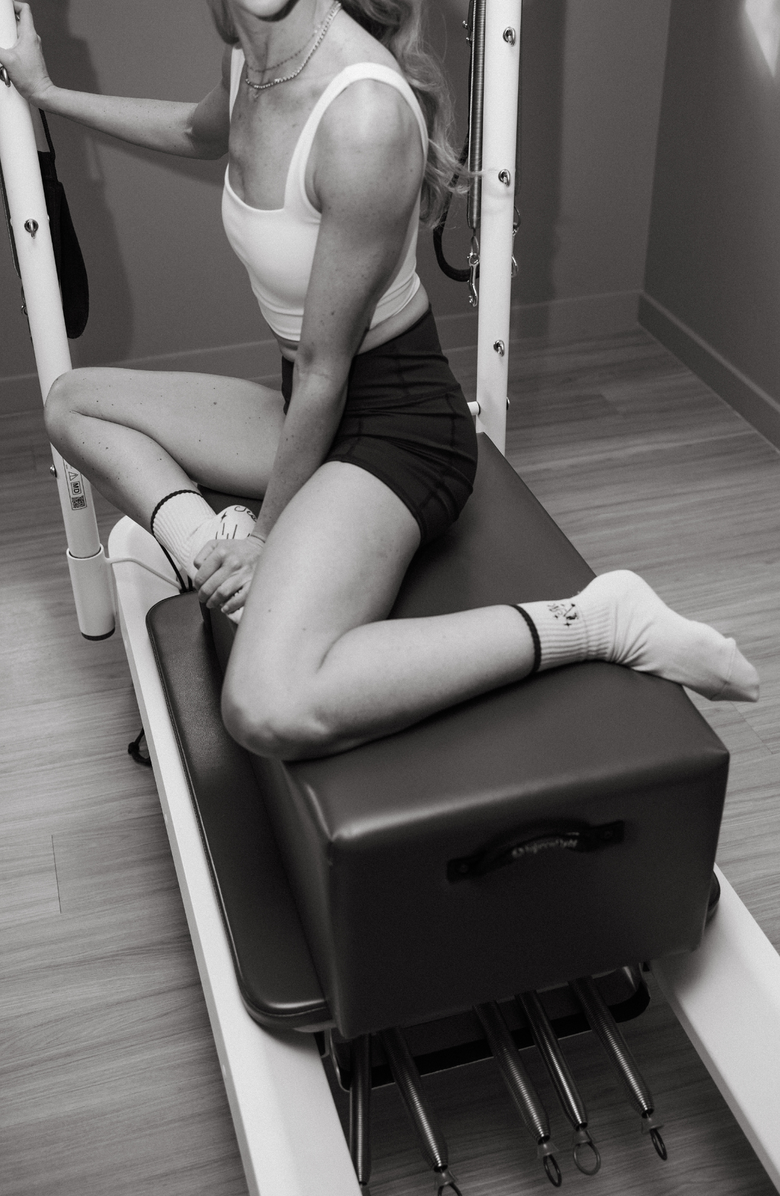 Sierra Madre Golf Ready High-Waisted Shorts, Alternate, color, Navy