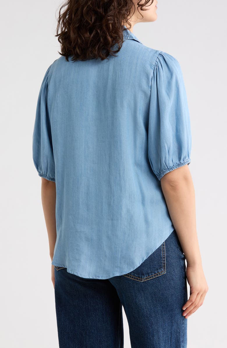 beachlunchlounge Lida Short Sleeve Denim Button-Up Shirt, Alternate, color, Light Wash