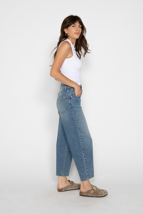 Oliver Logan Harlow Barrel Leg Jeans High Rise Vintage Denim Indigo In Vintage Denim Indigo