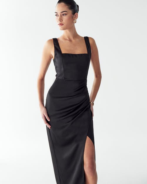 Willa Detroit Maxi Dress In Black