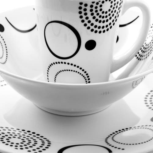 Gibson Modern Times 12 Piece Dinnerware Set In White