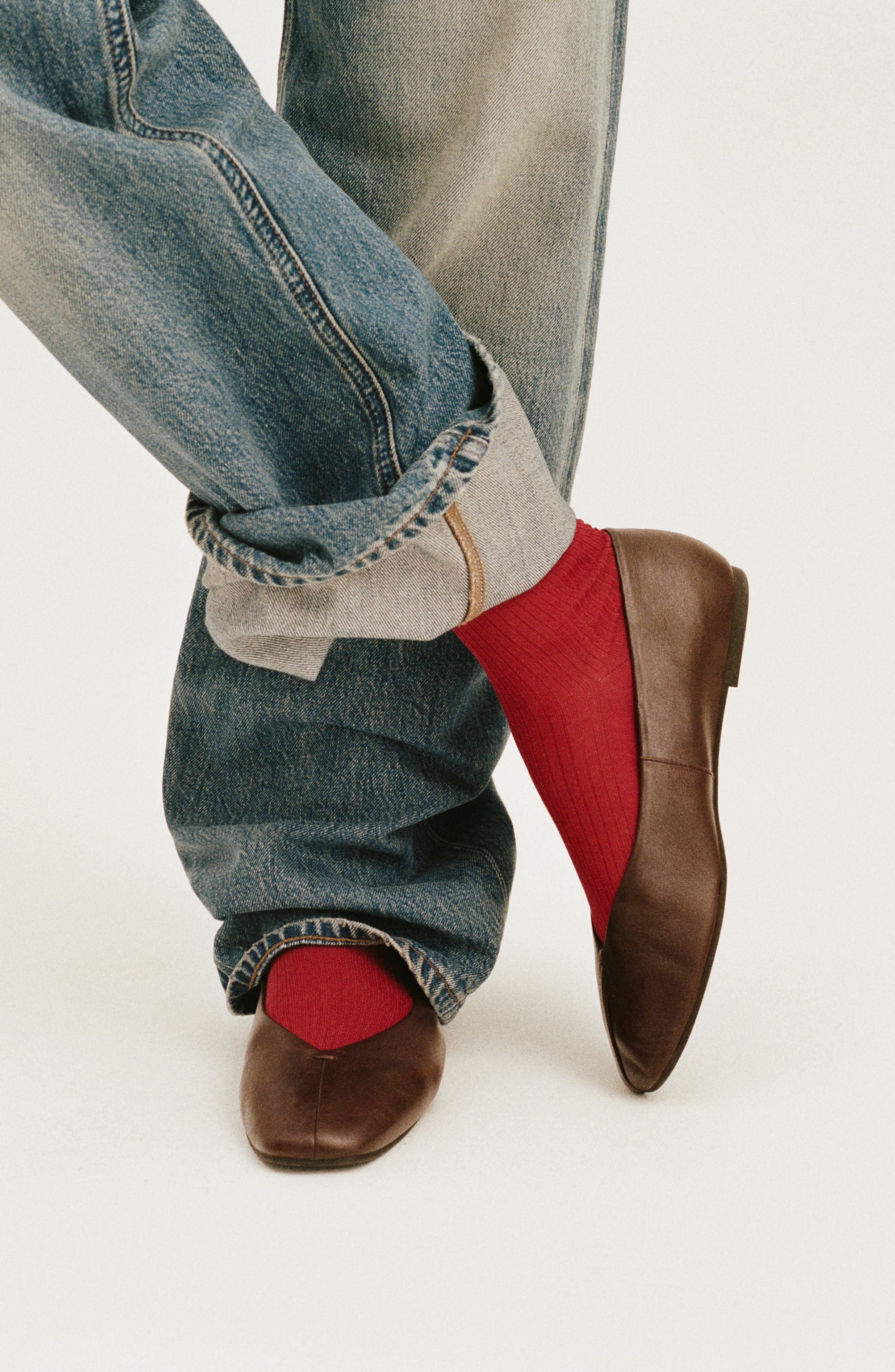 The Greta Glove Flat, Alternate, color, DARK BURGUNDY