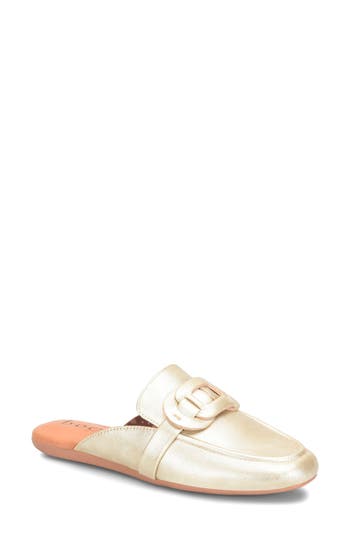 B O C By Børn Pia Buckle Mule In Champagne
