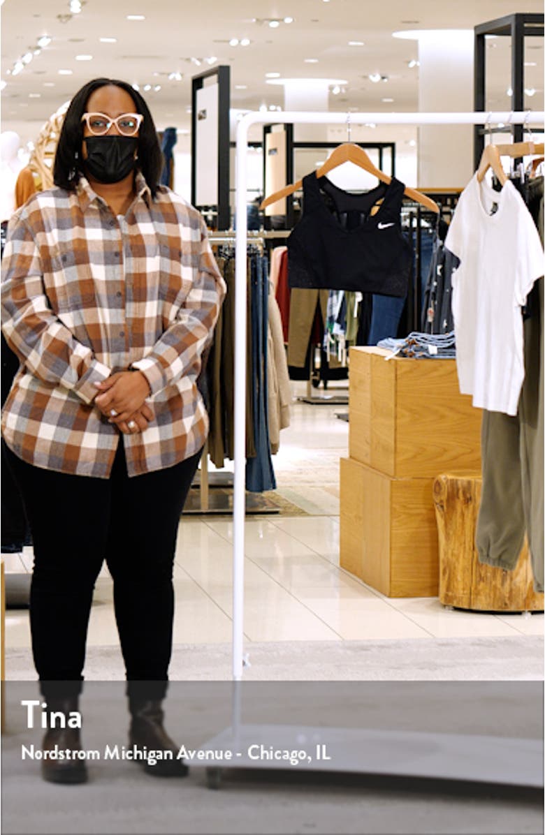 Pro Dri-FIT Swoosh Sparkle Sports Bra, sales video thumbnail