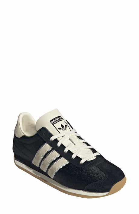 adidas Country Low Top Sneaker