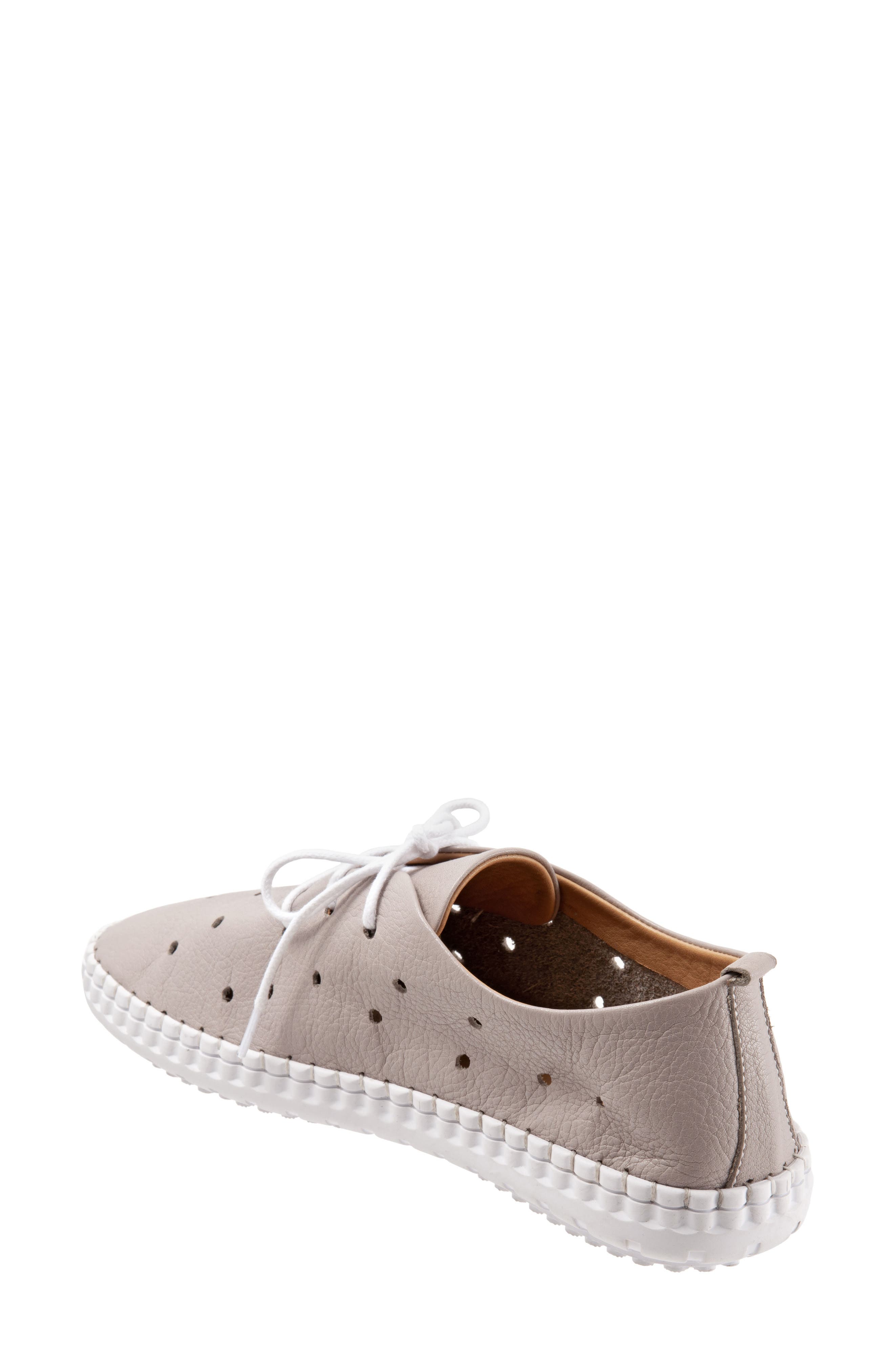 Bueno Dallas Lace-Up Oxford, Alternate, color, 