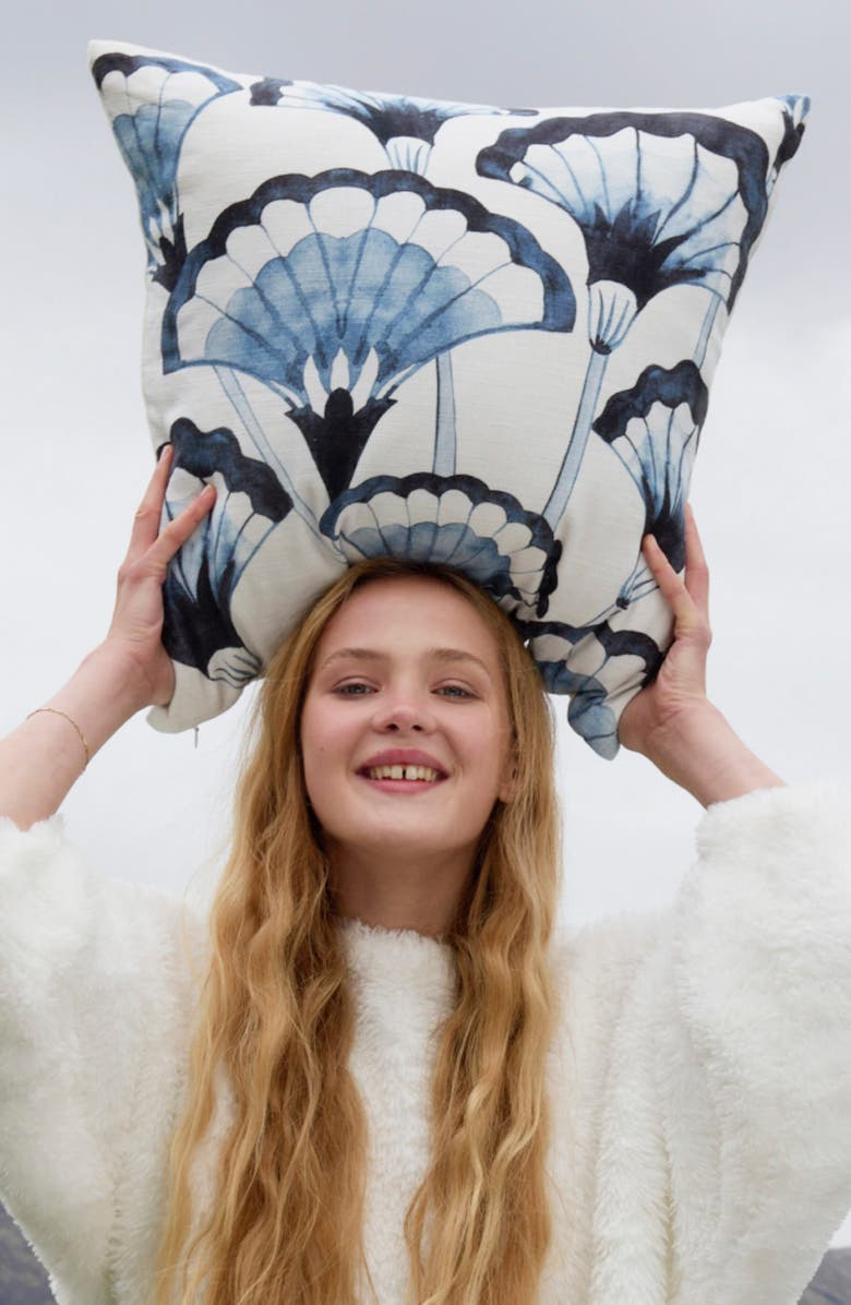 Sunday Citizen Pampas Throw Pillow, Alternate, color, 