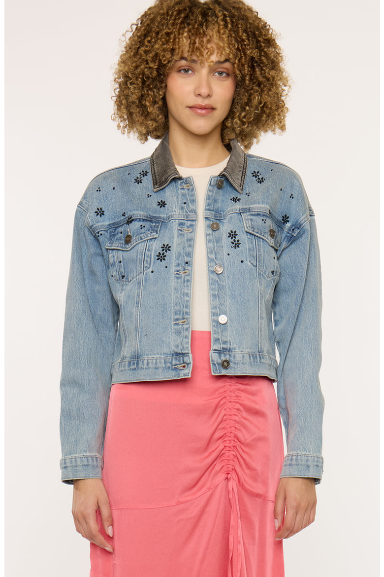 Lucca Denim Crop Jacket, Alternate, color, Medium Wash