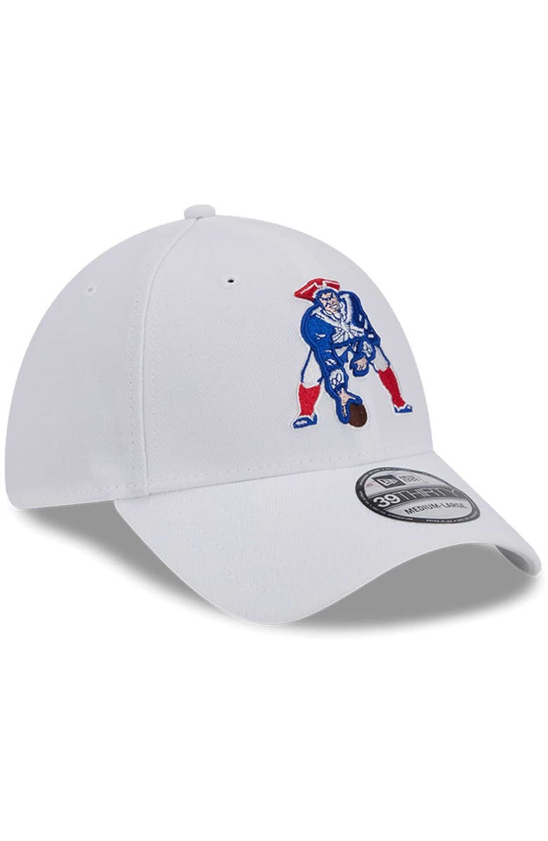 New Era Men's New Era White New England Patriots Throwback 39THIRTY Flex Hat, Alternate, color, White
