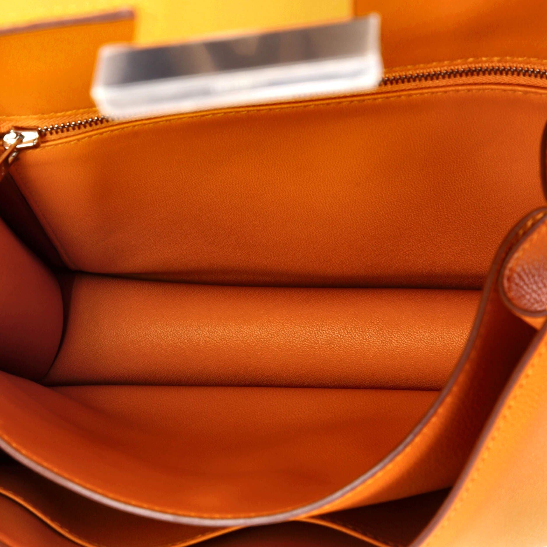 Constance Bag Evercolor 24, Alternate, color, Yellow