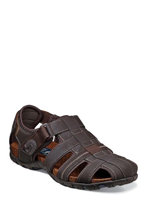 Rio Bravo Closed Toe Fisherman Sandal - Wide Width Available (Men)