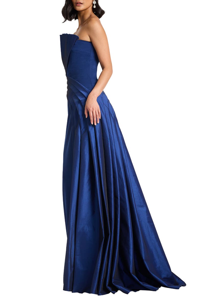Tadashi Shoji Pleat Detail Strapless Gown, Alternate, color, Navy