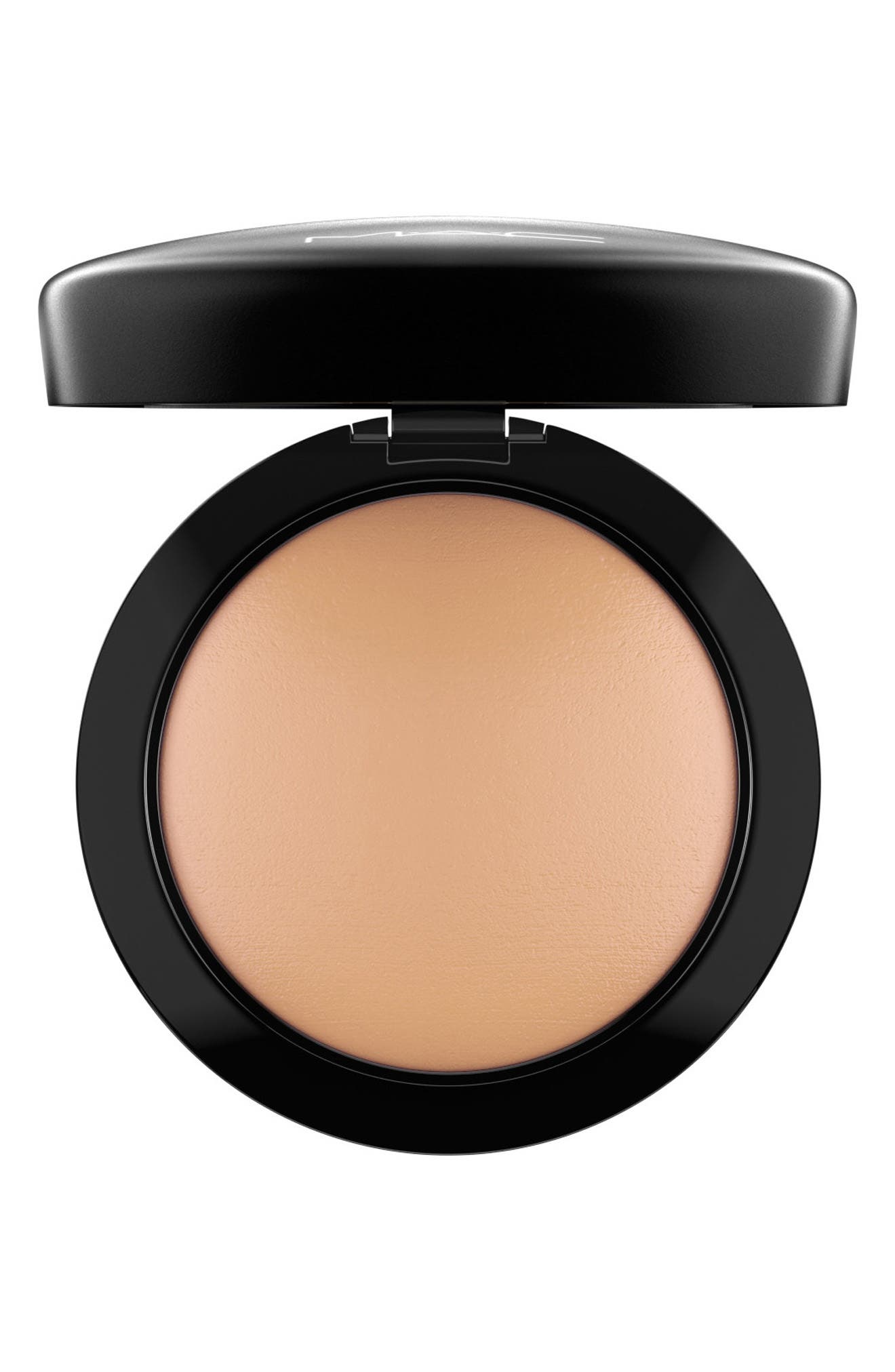 MAC Cosmetics Mineralize Skinfinish Natural Face Setting Powder in Medium Tan 