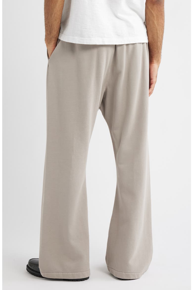 Classic Fit Training Logo Flare Leg Sweatpants, Alternate, color, CONCRETE/DARK CONCRETE HEATHER