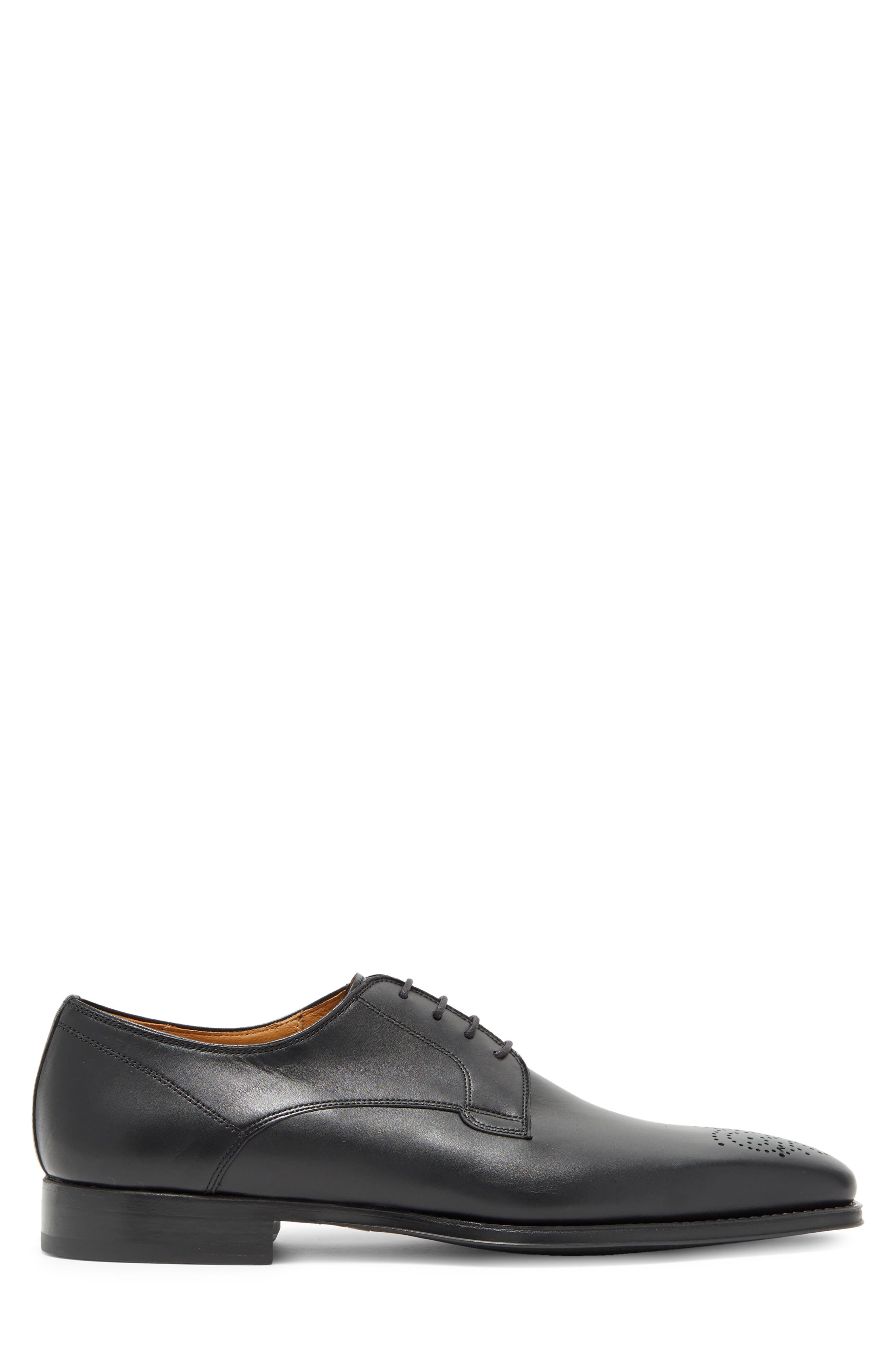 Magnanni Knight Brogue Dress Shoe, Alternate, color, 