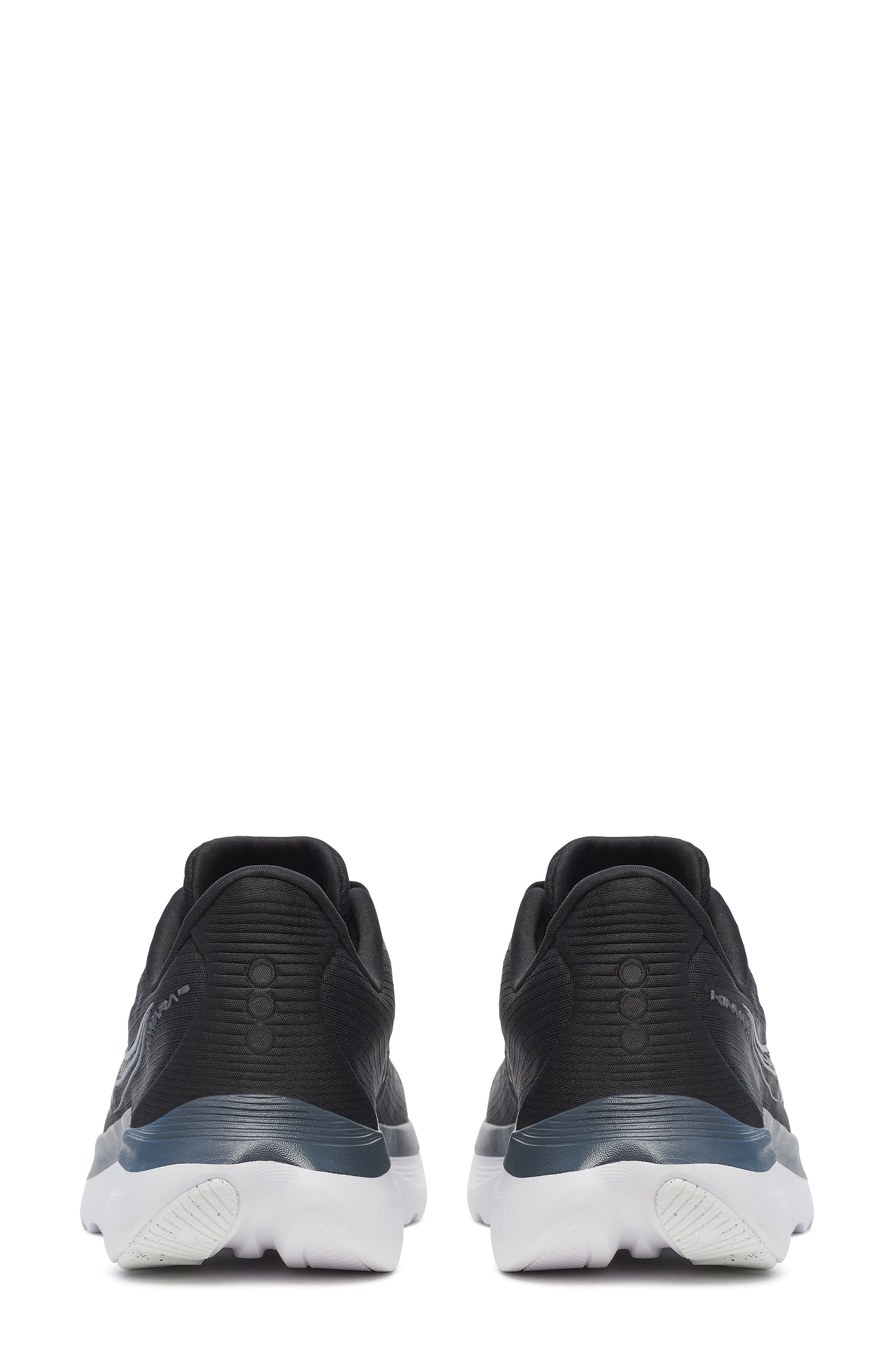 Saucony Kinvara Running Shoe, Alternate, color, Black/ White