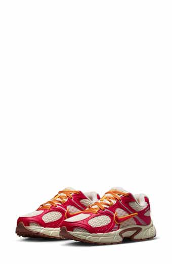 V5 Running Shoe