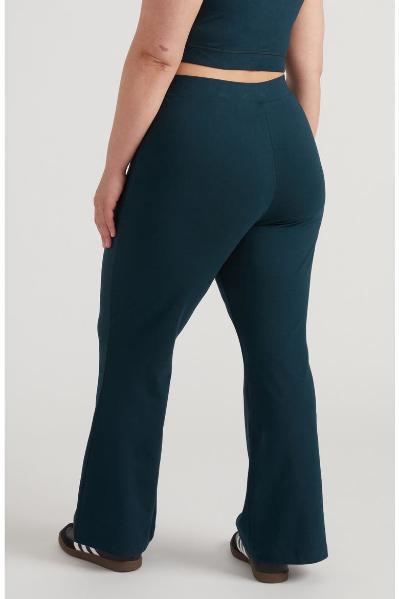 Roya Bootcut Leggings, Alternate, color, DEEP SEA GREEN