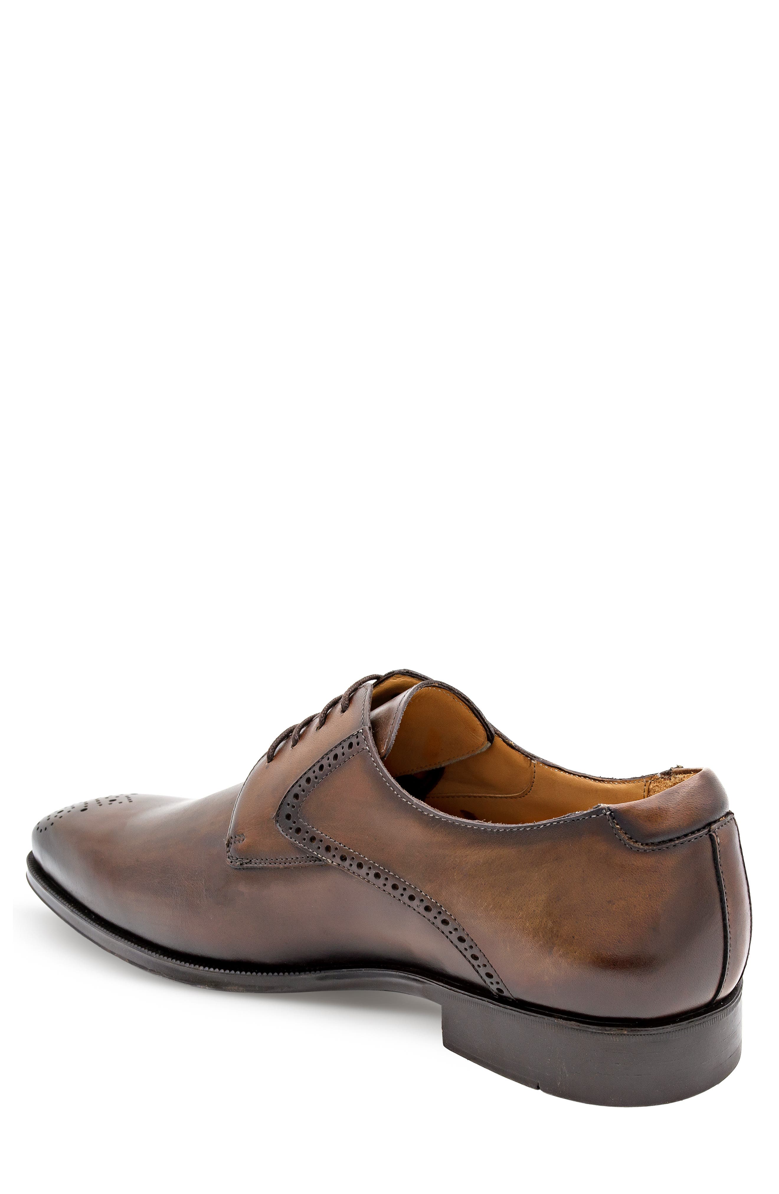Mezlan Taso II Brogued Toe Derby, Alternate, color, Chestnut