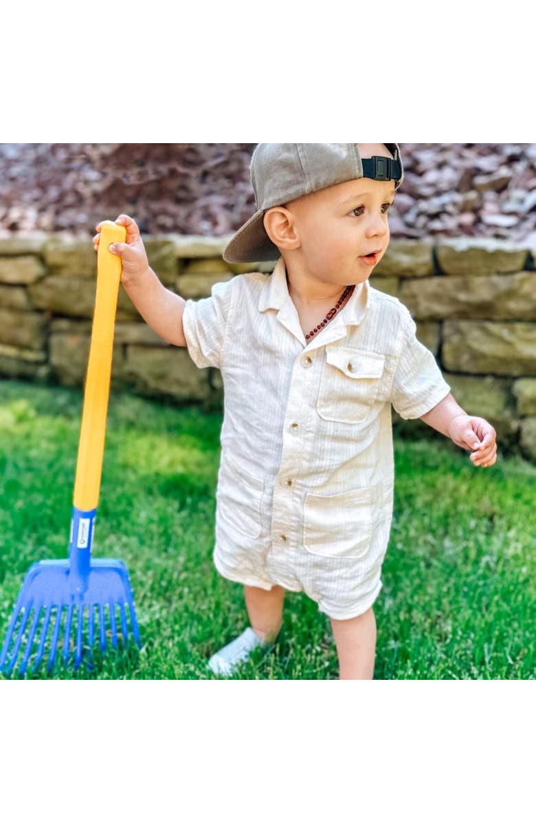 SPIELSTABIL Four Seasons Pack of Sand Toys - Children's & Toddler Outdoor Toys, Long Handled Beach Shovel, Leaf Rake, Flat Snow Shovel & Garden Rake, Alternate, color, Multi