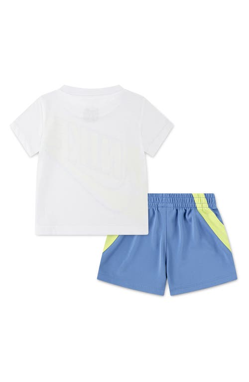 Nike Sportswear Toddler Boys "on The Move" T-shirt & Shorts Set