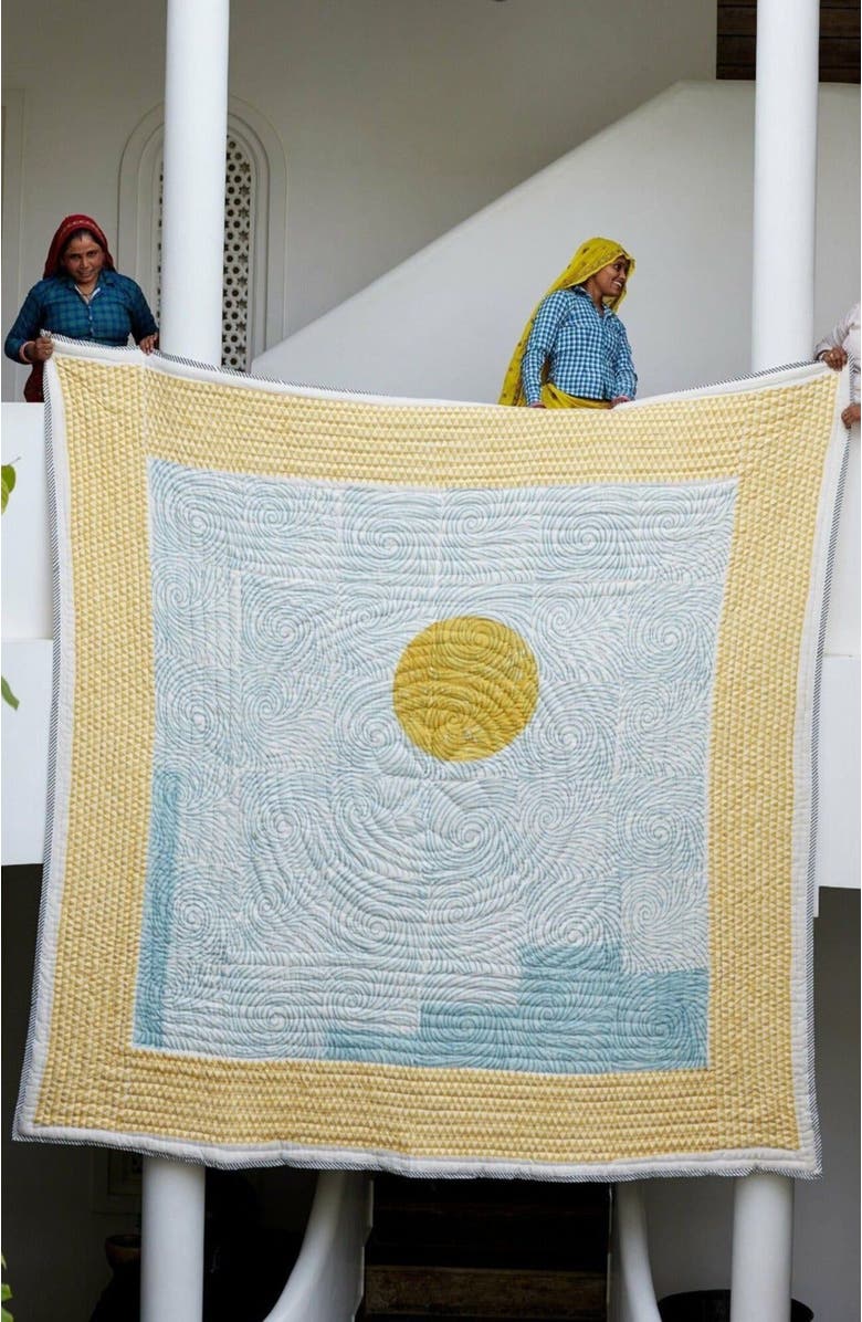 CQC LA Van Gogh Quilt - with 2 shams, Alternate, color, White, Blue, Yellow