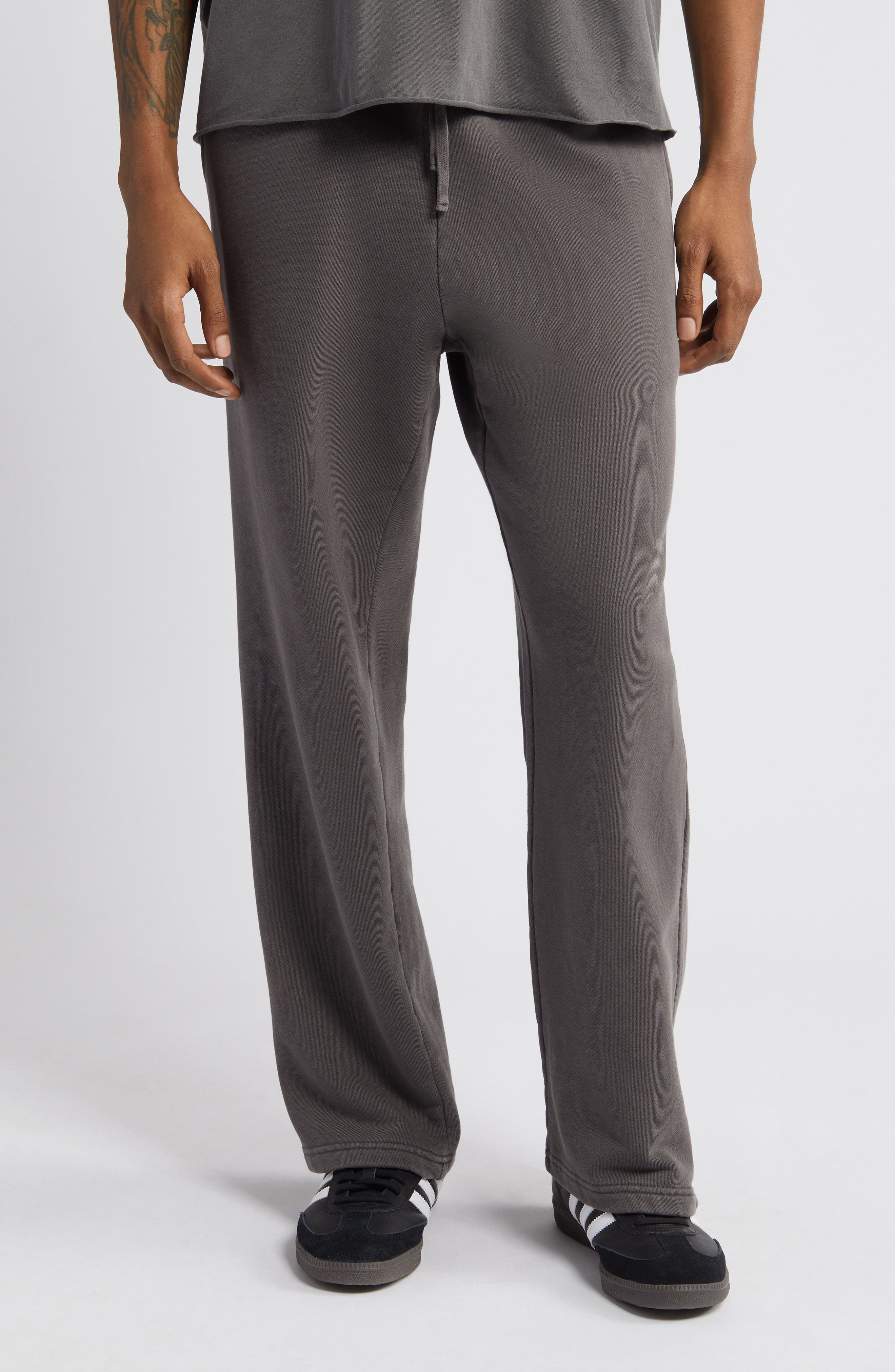 men's grey jogger sweatpants