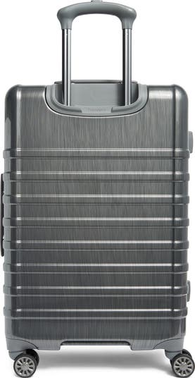 Rollmaster<sup>™</sup> Lite 2 24-Inch Expandable Hardside Spinner Luggage