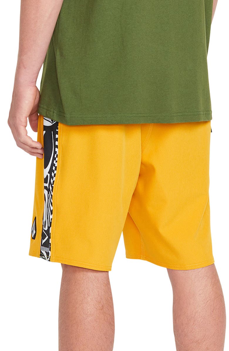 Volcom Marker Mod 20 Swim Trunks, Alternate, color, Old Gold