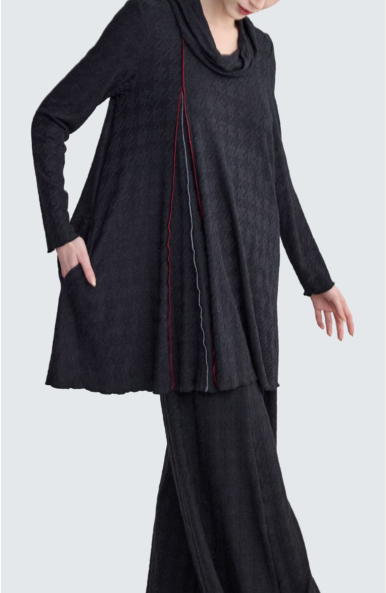LUUKAA Sylra Pleated Tunic, Alternate, color, Coalblack Red