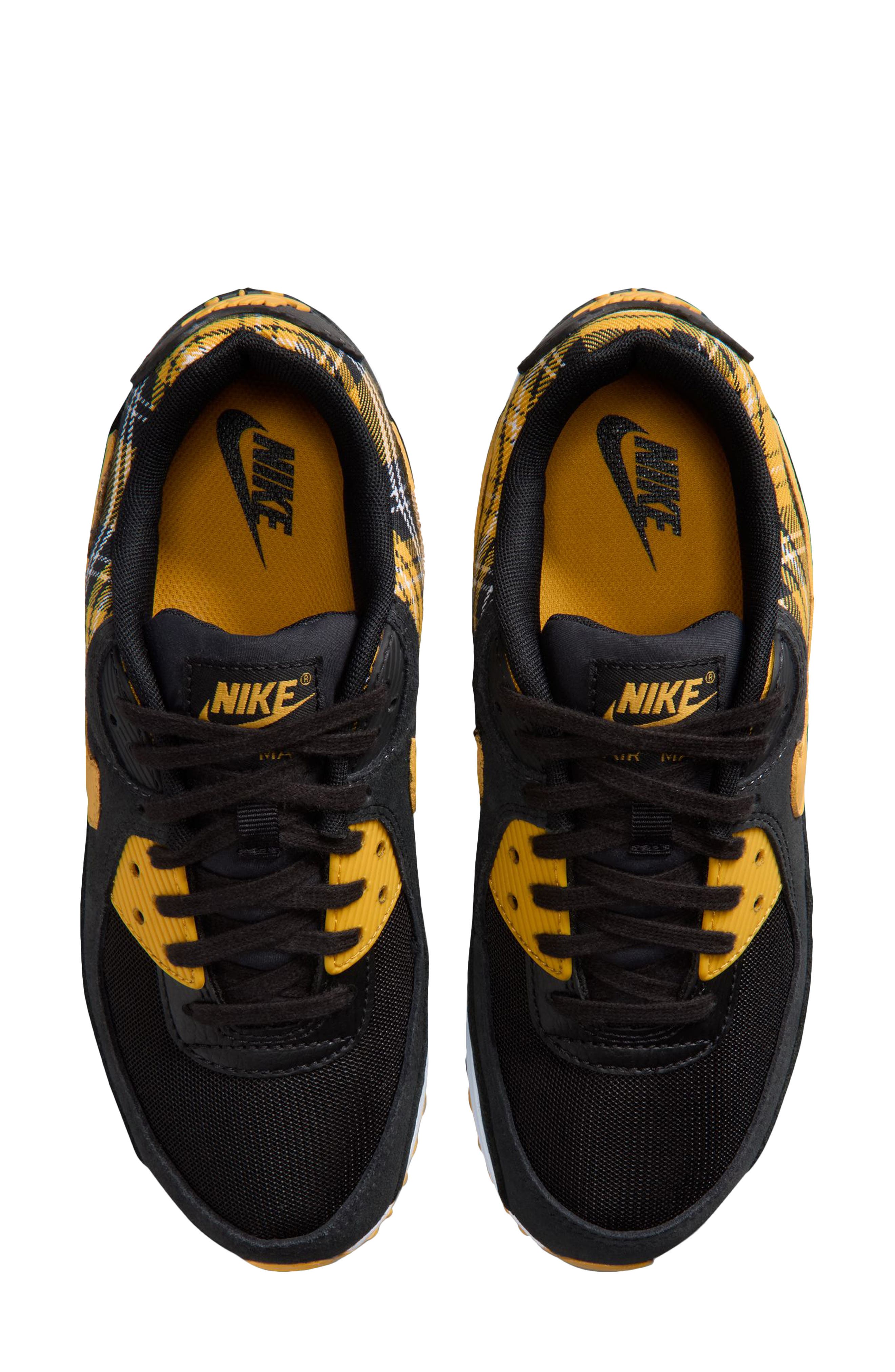 Air Max 90 Sneaker, Alternate, color, 001 BLACK/YELOCH