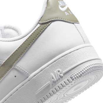 Air Force 1 '07 Sneaker