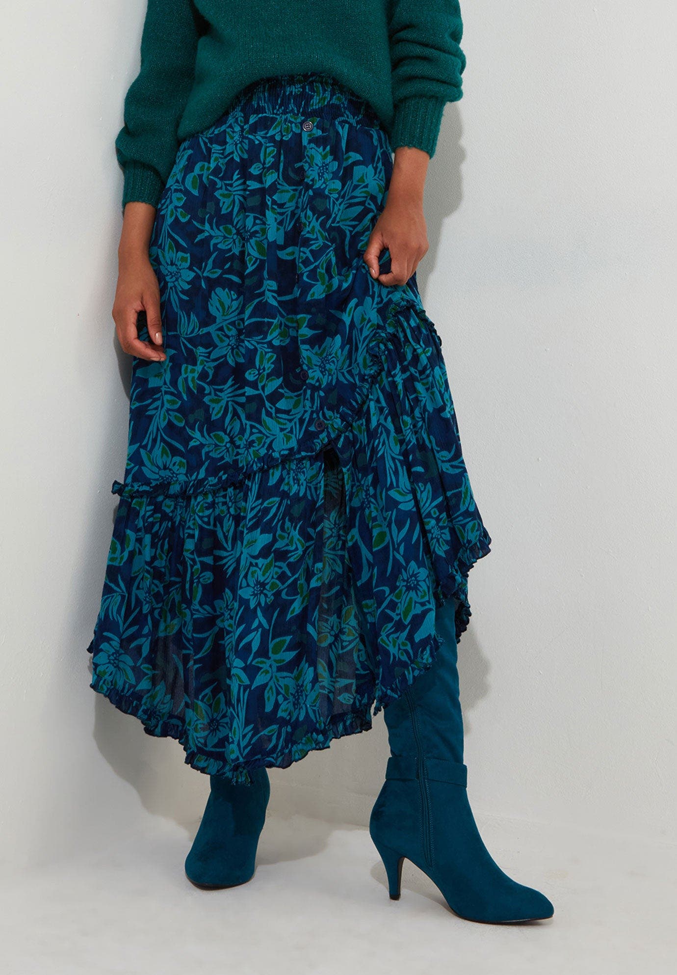 Crinkle Ruffle Maxi Skirt - image 2