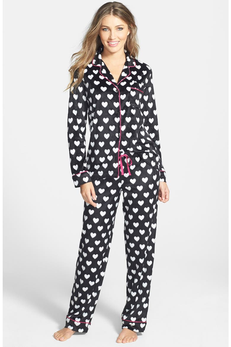 Long Sleeve Microfleece Pajamas, Alternate, color, BLACK HEART