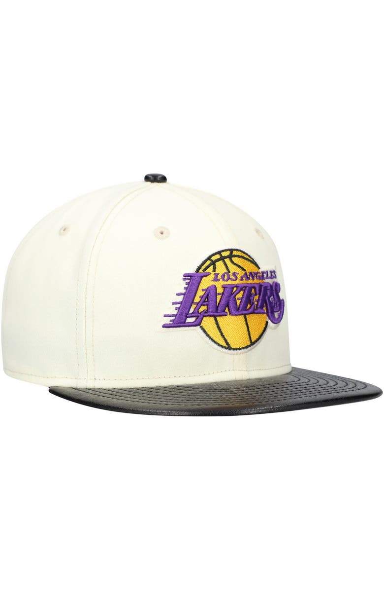 New Era Men's New Era White/Black Los Angeles Lakers Faux Leather Visor Two-Tone 59FIFTY Fitted Hat, Alternate, color, White