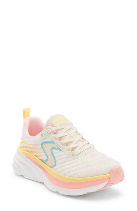 Relaxed Fit Deluxe Vapor Sneaker (Women)