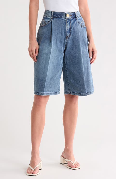 Relaxed Pleated Bermuda Shorts