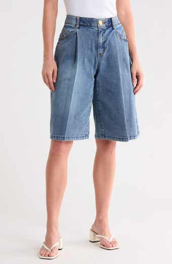 Relaxed Pleated Bermuda Shorts