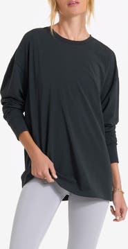 Vuori Long-Sleeve Feather Tee