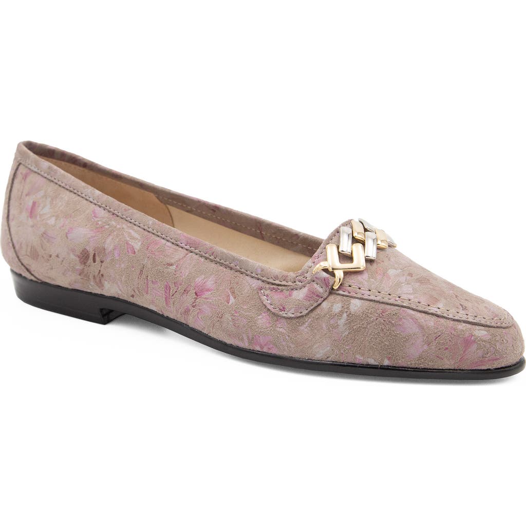 Amalfi By Rangoni Oste Loafer In Mouse Grove Utopia