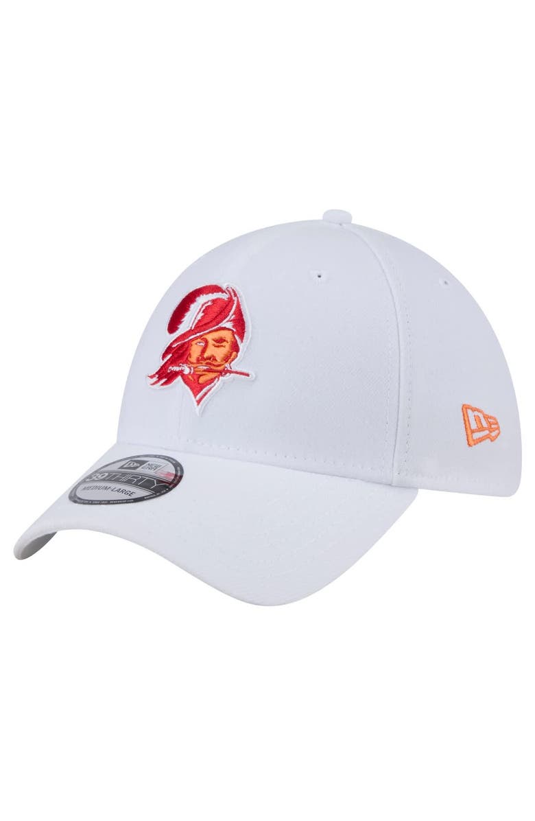 New Era Men's New Era White Tampa Bay Buccaneers Throwback 39THIRTY Flex Hat, Main, color, 