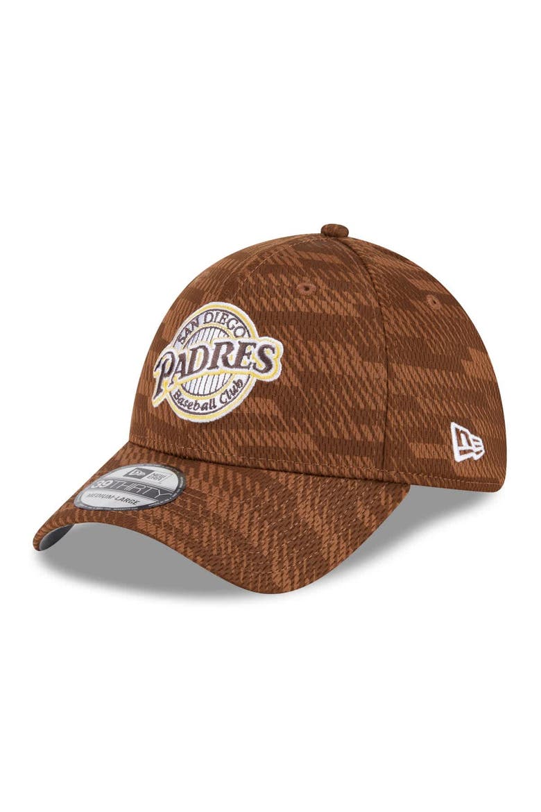 Men's New Era Brown San Diego Padres 2025 MLB Clubhouse 39THIRTY Flex Hat, Main, color, Brown