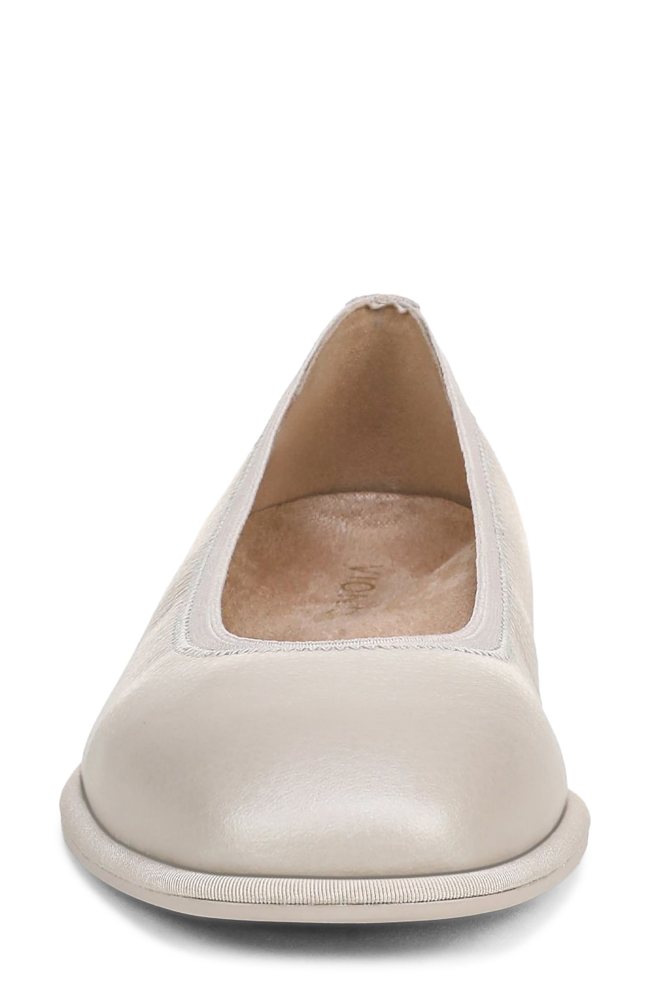Caroll 2.0 Flat - Wide Widths Available, Alternate, color, CHATEAU GREY
