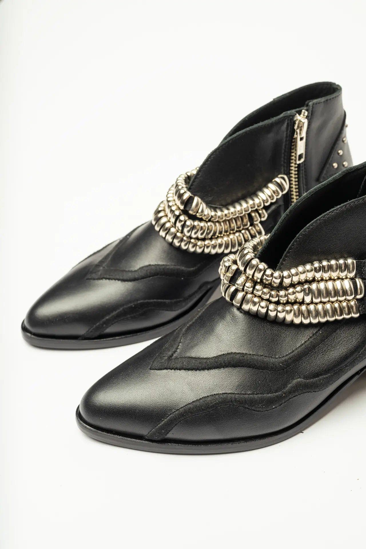 Skill before strength Bootie, Alternate, color, Black