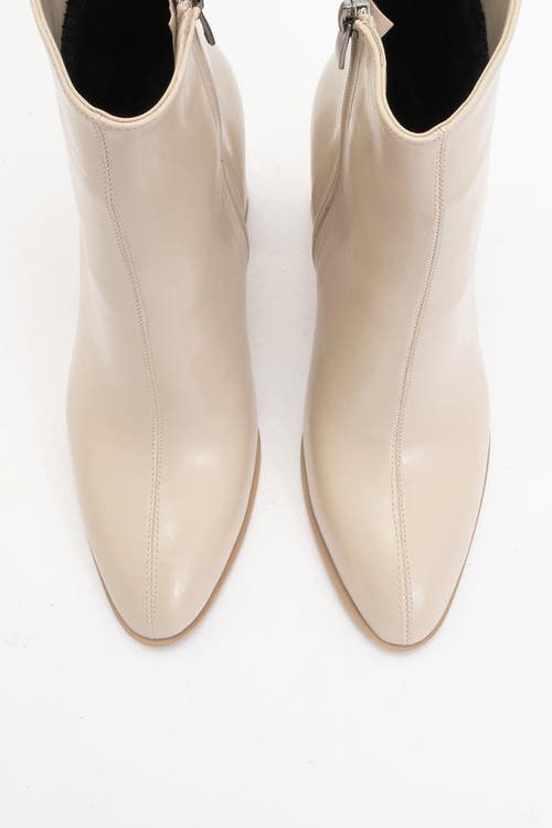 Prologue Shoes Jewel High Heel Boot In Brown