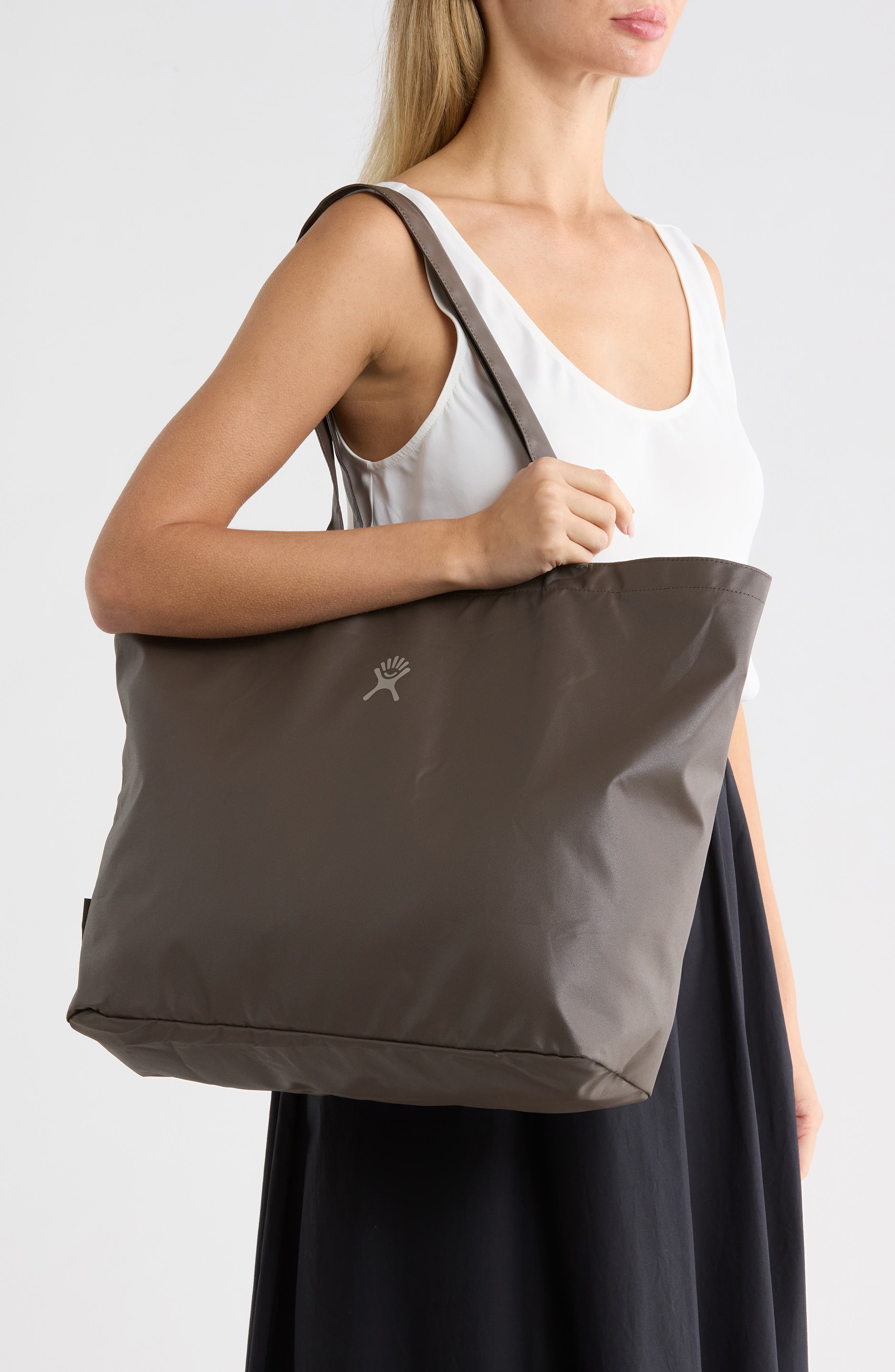 Tag Along Tote Bag, Alternate, color, SANDPIPER
