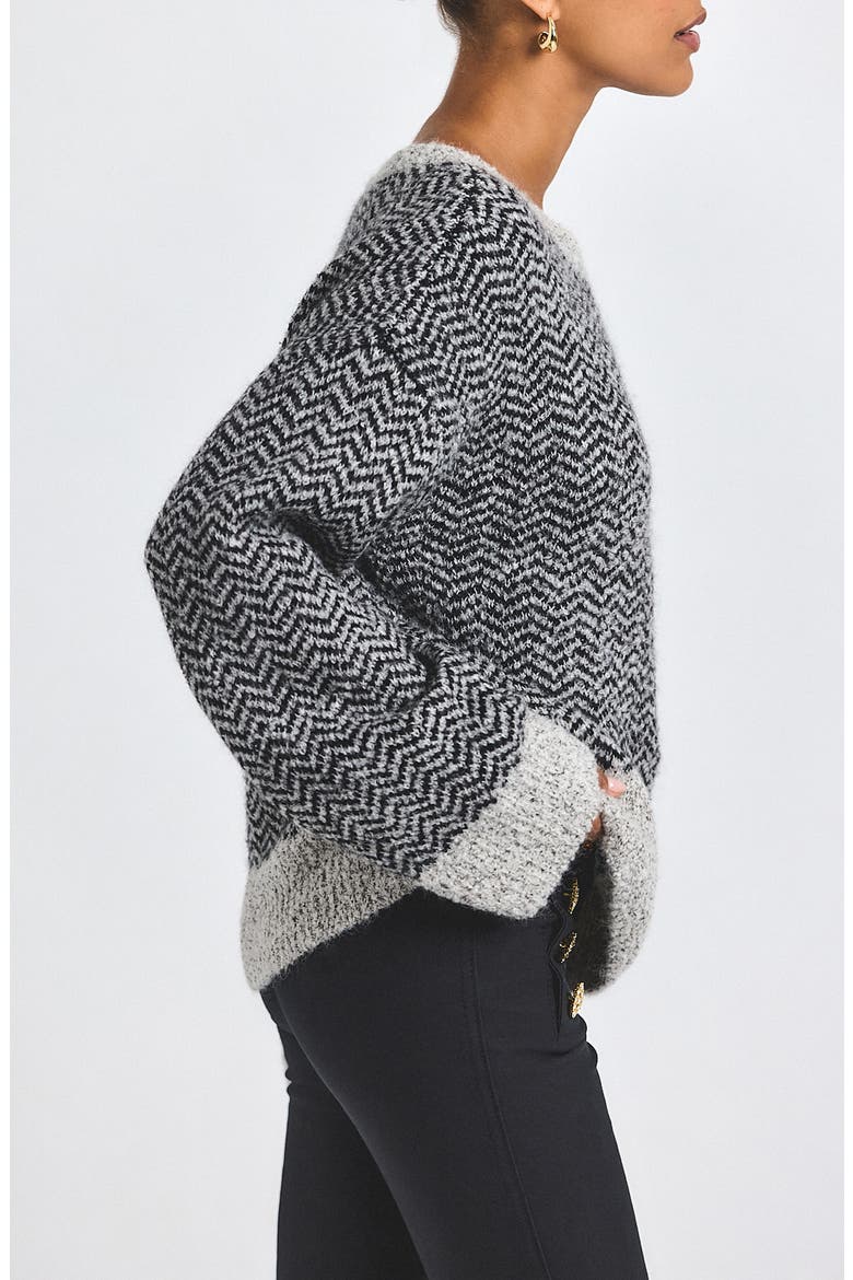 Astrid Chevron Stripe Sweater, Alternate, color, IVORY/ BLACK
