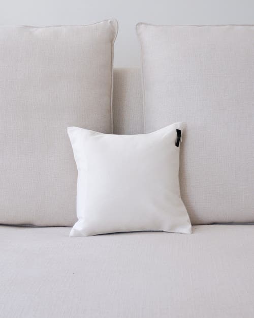 Voz Diamante Square Textile Small Pillow In Ivory/black
