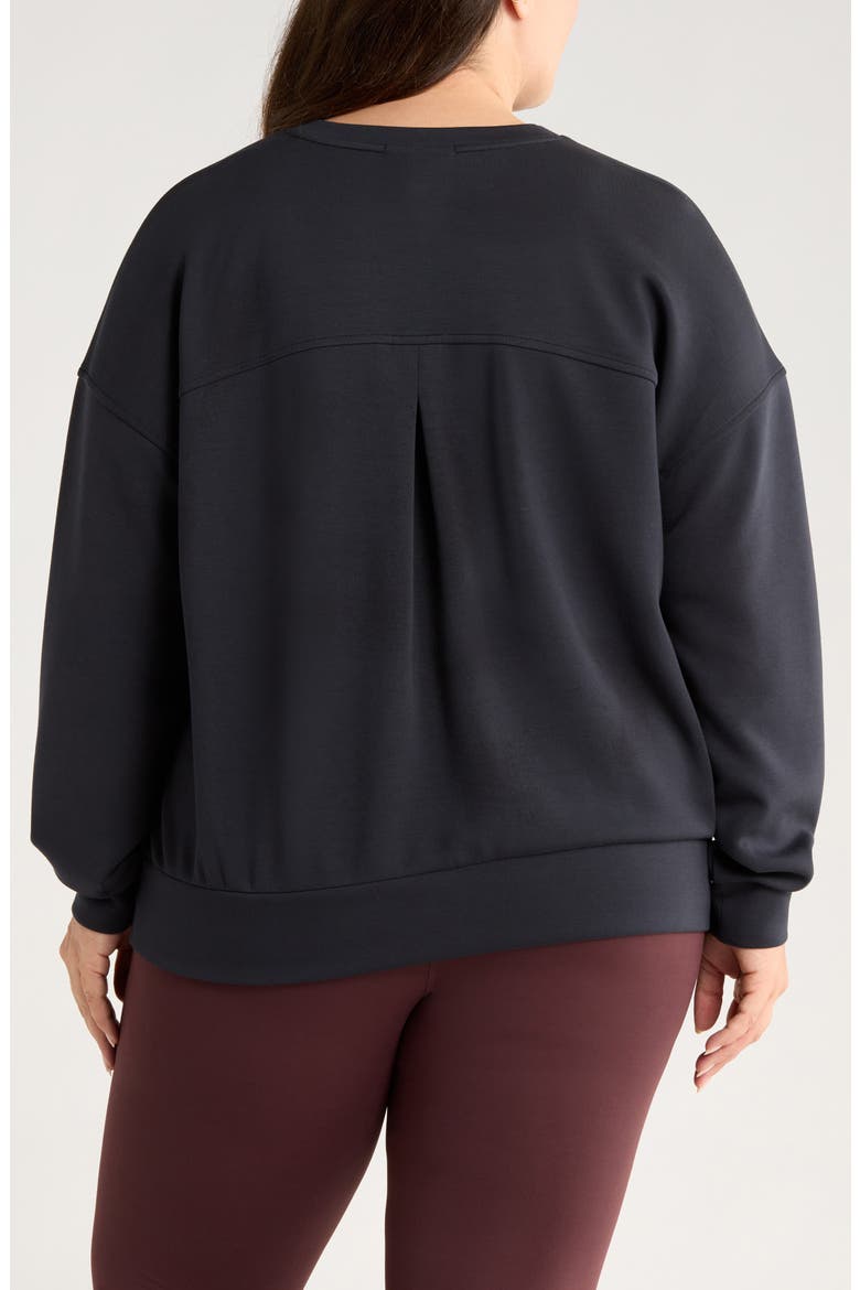 Soft Luxe Boxy Knit Crew Sweatshirt, Alternate, color, BLACK