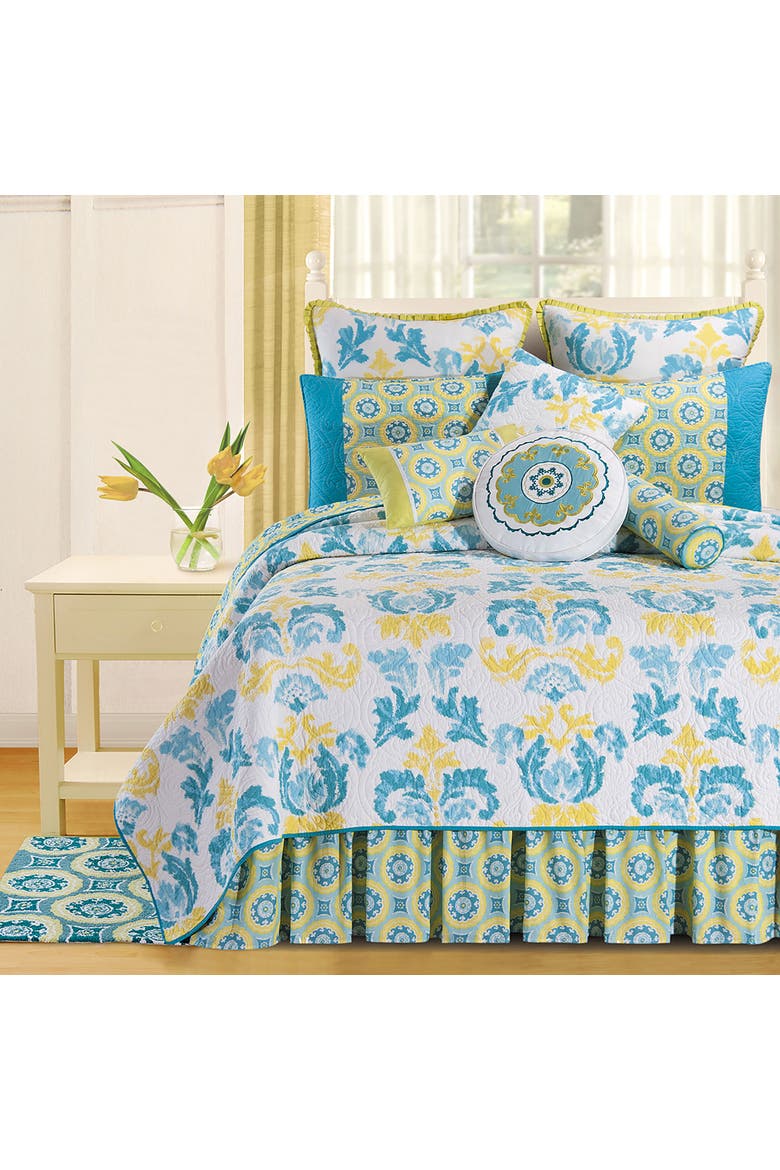 Delilah Blue Quilt, Alternate, color, Blue